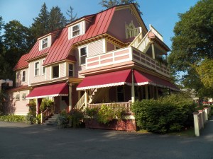 The Village Inn of Woodstock