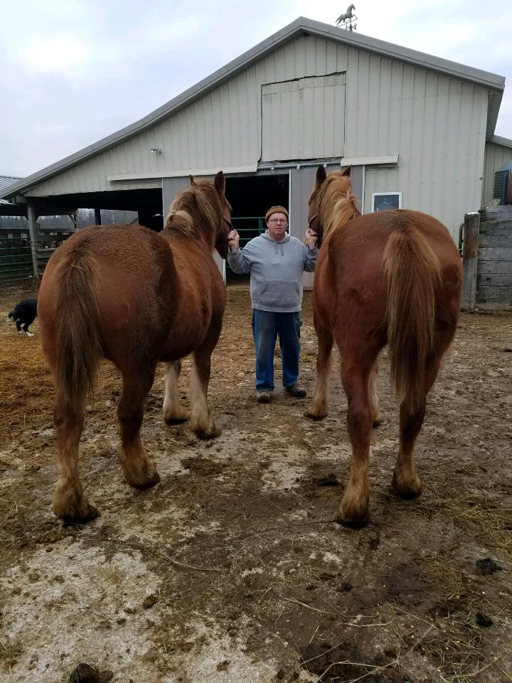 Amee&amp;abbyday1butts